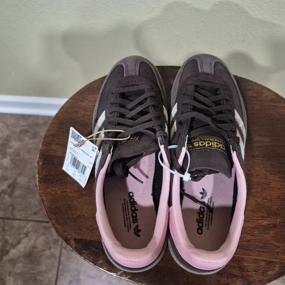 Adidas Handball Spezial Women's  Brown and Pink Sneakers JR0852 Size 7.5 - Picture 4 of 6